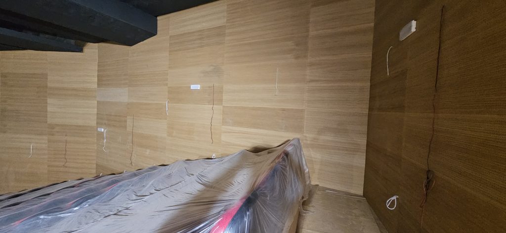 Πολιτιστικό κέντρο Κατερίνης Ξύλινες διάτρητες ηχοαπορροφητικές  επενδύσεις spigoacoustic